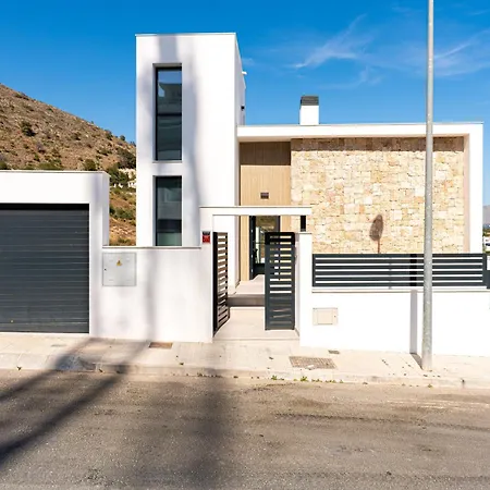 Casa Colina, 펜션 *